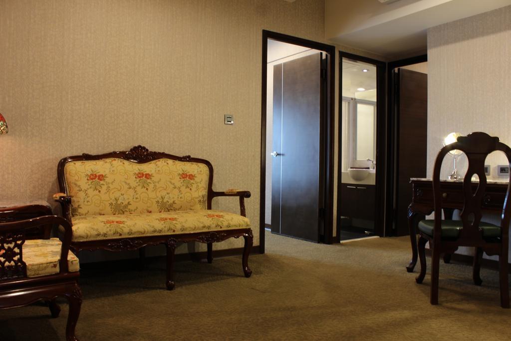 فندق تايتشونغفي  فندق رويال سيزونز تايشونج-ذهونجكانج المظهر الخارجي الصورة